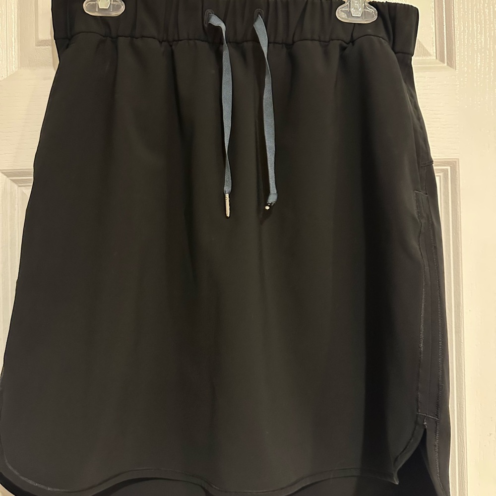 Lululemon on the fly skirt